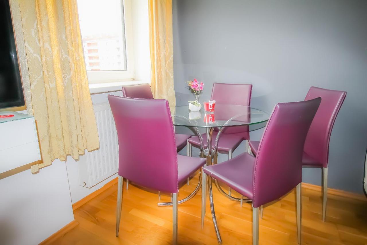Deluxe Apartment 5P Mm A Vienna Esterno foto